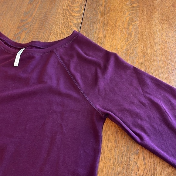 Fabletics Isabel Wide Sleeve Pullover Plum Sweatshirt size M - Picture 4 of 12